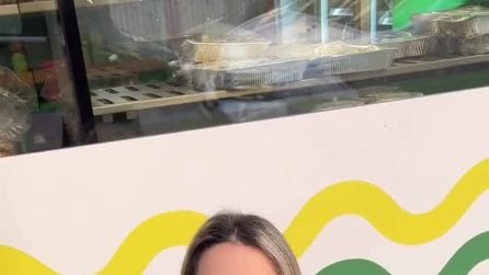 Furto nel negozio Fior di Frutta all'Arenella: rubata la cassa, sfondata la vetrina