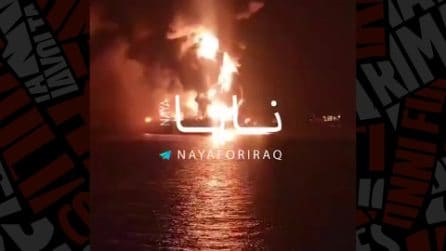 Attaccate diverse petroliere in acque irachene