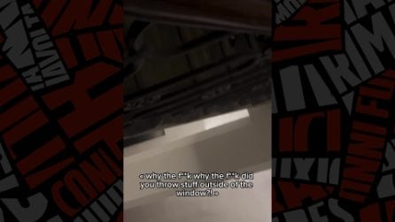 A Firenze il turista americano butta la spazzatura nel cortile, alla vicina: “Pago mille euro per stare qui”