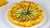 ASPARAGUS SAVORY PIE: the perfect spring dish for a delicious dinner!