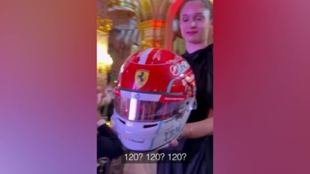 Briatore sborsa 120 mila euro per comprare all'asta un casco di Leclerc