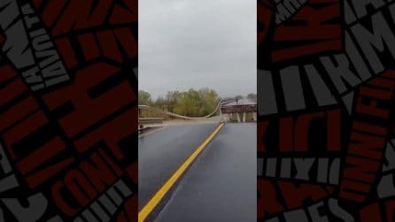 Maltempo, crolla ponte sul Trigno tra Abruzzo e Molise