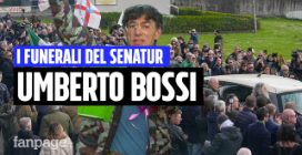 "Bruceremo il tricolore", "Roma Ladrona" e contestazioni a Salvini: a Pontida i funerali di Bossi
