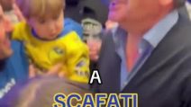 Scafafese promossa in Serie C e in un video si vede il presidente distribuire banconote da 500 euro