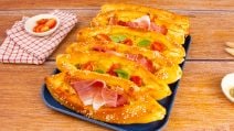 PIZZA BOATS: they're really tempting!