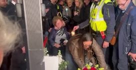 Giacomo Bongiorni, in migliaia alla fiaccolata a Massa