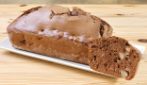 PEAR AND CHOCOLATE LOAF CAKE: soft and butter-free!