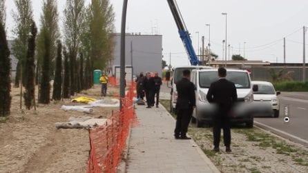 Colpito da palo mentre lavora, morto operaio a Taranto: il video sul luogo dell'incidente