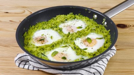 EGGS AND ZUCCHINI IN A PAN: an easy and quick vegetarian dinner saver!