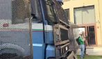 tensioni polizia manifestanti milano