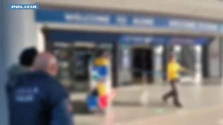 Picchiò Cicalone in metro a Roma, estradato in Italia uno degli aggressori del “clan Hitler”