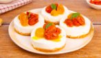 MINI CHEESECAKE SALATE CON POMODORINI: fresche e scenografiche!