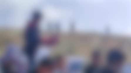 Filo spinato e lacrimogeni: così l’esercito israeliano impedisce ai bambini palestinesi di andare a scuola