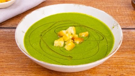 VELLUTATA DI LATTUGA: come consumare la verdura in modo originale e gustoso!