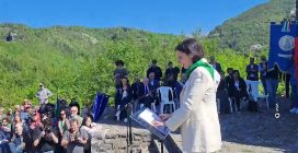 25 aprile, Schlein a Sant'Anna di Stazzema: "Qui si è visto il male del mondo"