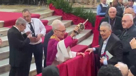 Si è sciolto il sangue di San Gennaro poco prima che Papa Leone XIV arrivasse al Duomo di Napoli