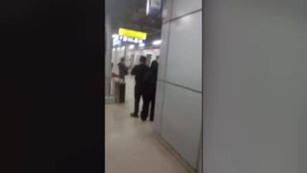 Scontro fra treni in Indonesia, 14 morti e oltre 80 feriti: il video sul luogo dell'incidente