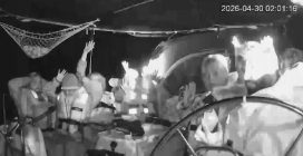Flotilla, il video dell'abbordaggio di una delle barche: un militare sale a bordo