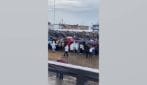 Monster truck fuori controllo, tre morti e 38 feriti in Colombia: due delle vittime erano bambini
