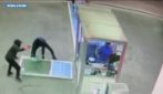 Rapine a benzinai e negozi, due fermati a Salerno
