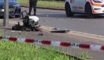 Schianto auto-moto a Milano, 27enne muore in piazza Carbonari