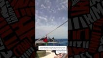 Flotilla, il video dell'abbordaggio dei militari israeliani a 250 miglia da Gaza