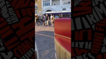 Rissa al porto di Capri, schiaffi, calci e spintoni tra turisti: interviene la Guardia Costiera