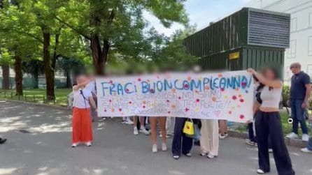 Francesca sopravvissuta al rogo di Crans-Montana, festa a sorpresa in ospedale per i suoi 17 anni