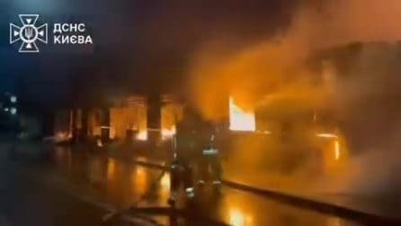 Ucraina: pioggia di missili su Kiev. Colpita cattedrale patrimonio Unesco