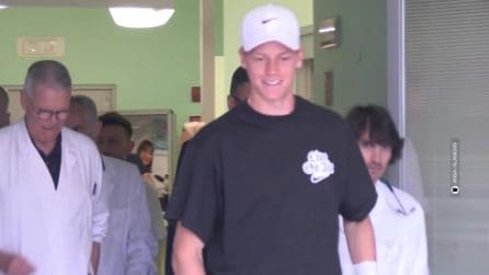 Sinner al San Raffaele di Milano per accertamenti dopo il malore al Roland Garros