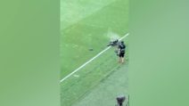 Attimi di paura in Ungheria-Kazakistan: spidercam precipita, match interrotto