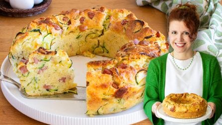 CIAMBELLA SALATA CON ZUCCHINE
