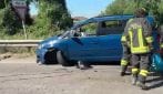 Incidente a Trezzo sull'Adda: perde il controllo della moto e finisce contro due veicoli, morto