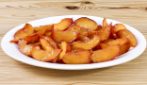 PESCHE CARAMELLATE: il dessert estivo veloce e delizioso!