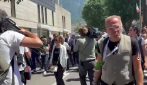 Meloni dagli alpini dopo lo scontro con Trump: "Avevo bisogno di un po' di sano orgoglio nazionale"