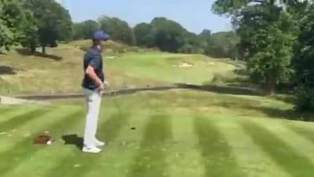 Sinner si ridà al golf prima di Wimbledon, il risultato è esilarante