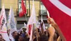 Potere al Popolo interrompe l'evento del campo largo a Napoli, Bonelli: "Fate un favore ai fascisti”