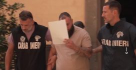 "A Corrado non devono arrivare": caccia ai mandanti dell'attentato a Ranucci