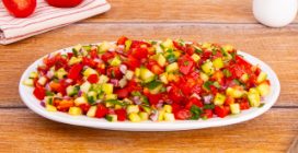 PERSIAN SALAD (SHIRAZI SALAD): the fresh and crunchy side dish from Iran!
