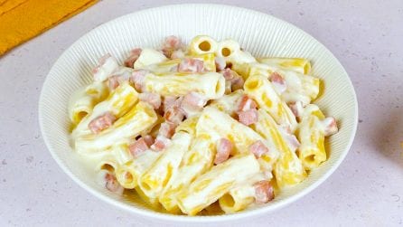 PASTA CON PROSCIUTTO COTTO: il classico della cucina veloce in una versione super saporita!