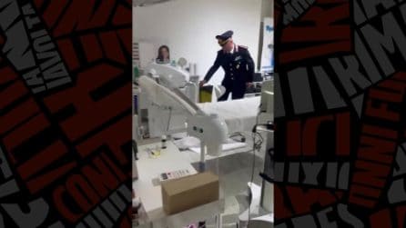 Centro medico estetico abusivo sequestrato ad Afragola, poliziotti municipali si fingono pazienti