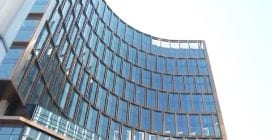 Incendio a Bruxelles, torre Oxy in fiamme: morti e dispersi