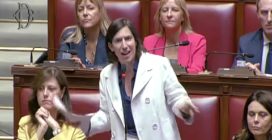 Legge elettorale, Schlein: "Chi ha tradito? Questa è l'unica ossessione di Giorgia Meloni"