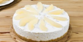 RICOTTA AND PEAR CHEESECAKE