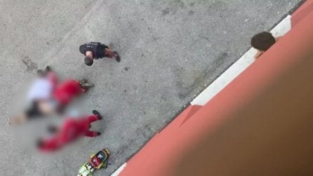 Il video del tentativo dei sanitari del 118 di rianimare Fakir: "Durante le manovre era legato"