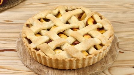 CROSTATA DI PESCHE: il dolce estivo facile e goloso!