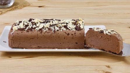 CHOCOLATE SEMIFREDDO: a refreshing dessert to enjoy by the spoonful!