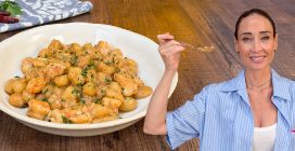 GNOCCHI CON GAMBERI: la ricetta facile per farli cremosi e saporiti!