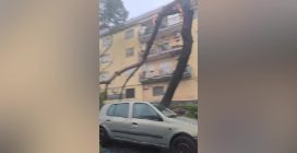 Maltempo, bomba d'acqua su Torre Annunziata