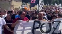 Campi Flegrei, migliaia di persone a Pozzuoli al corteo per il terremoto 4.7